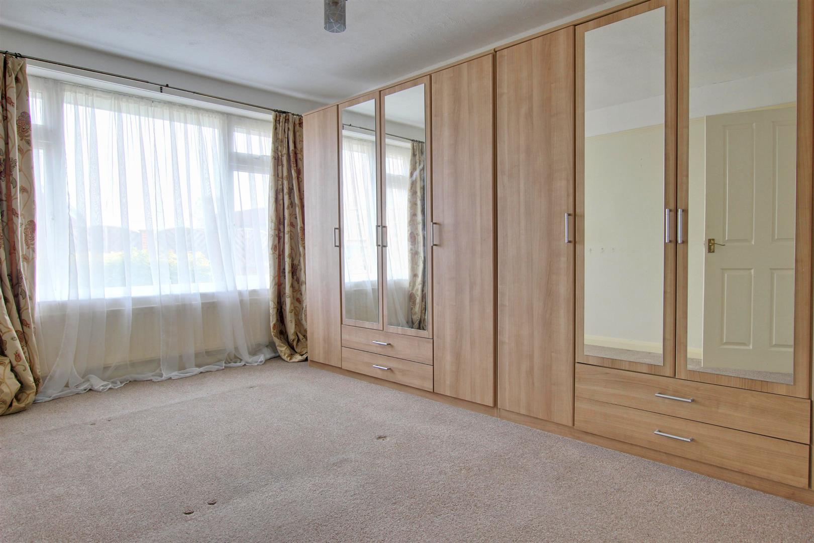 Percy Close, Leconfield